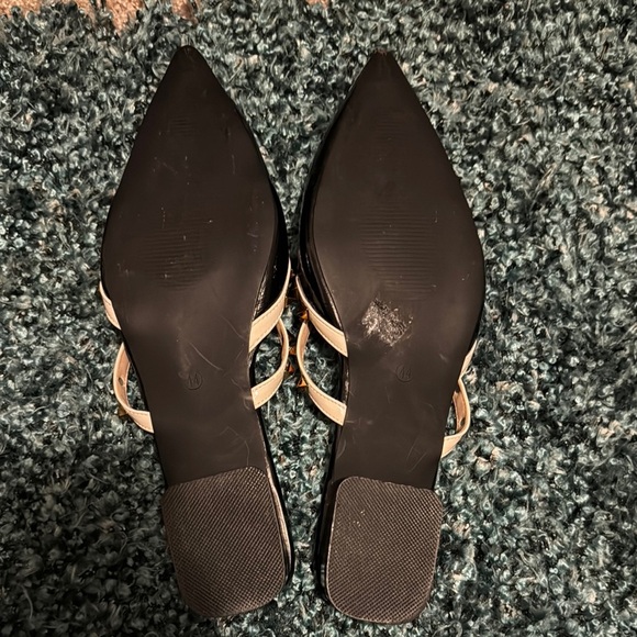 Elegant Black Women's Slip-On Shoes - Picture 7 of 8